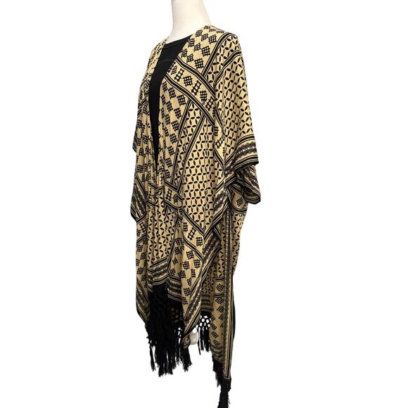 Extra Touch Women’s Duster Kimono Fringe Hem Open Front 1X/2X Black Tan Boho - Picture 2 of 8